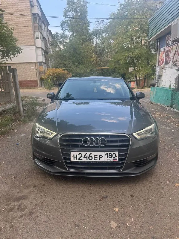 Audi a3 2016 год 2.0 дизель привод передний 88000 пробег отличное состояние и комплектация (один хозяин с 2016г) зимнюю резину отдаю цена 1850000 донецк +79493712390 лучше пишите - фотография - 1