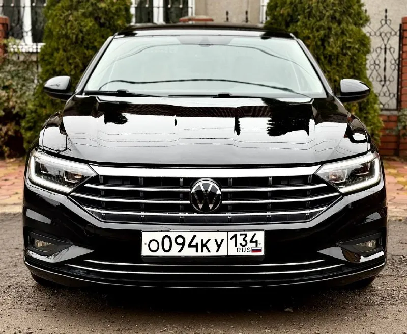 Продам volkswagen jetta в комплектации s. E.
Год:2019
:1.4 Турба 150сил
Коробка:автомат 8ступеней
Пробег:108.000
Цена:1.785.000₽
Номер: +79498543135 или +79495011956 на обоих номерах телеграмм
Авто в отличном состоянии без каких либо вложений сел и поехал, коробка и мотор в идеальном состоянии, ходовая часть автомобиля на 5+ все что нужно сделано, масла фильтра и все жидкости заменены 500км назад! Очень экономичный и в тоже время резвый автомобиль благодаря турбине, и обычному автомату! Управляется, очень плавно и уверено на дороге, комплектация авто очень богатая:кожаный молочный салон, без ключевой доступ, кнопка страт стоп, панорама, подогревы сидения, слепые зоны, дистроник, круиз контроль, адаптация фар, мульти руль, дорогая оптика, хорошая музыка, большой сенсорный монитор с car play, bt, aux, полный бортовой компьютер, датчики дождя, света давление шин, удержание полосы, раздельный климат контроль, камера заднего вида, и многое другое всего не напишешь!больше информации по телеф
📞 Звоните: +7(949)8543135 - фотография - 3
