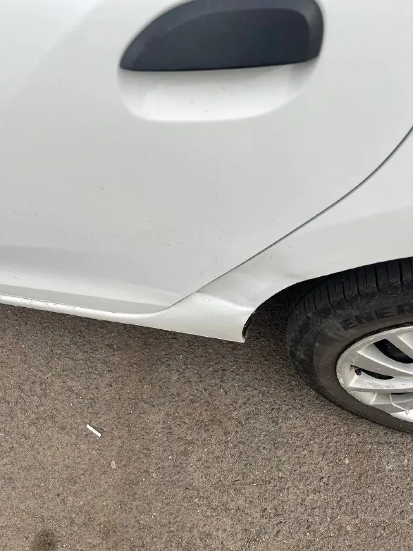 Рено логан 2019 года выпуска 1 владелец машина в отличном техническом состоянии. мотор(кап ремонт) коробка(кап ремонт), ходовая - новая работает, без лишних звуков и проблем. (на все есть чеки ) комплектация: заводская, электро пакет, подрулевые переключатели, кондиционер (работает), гур. абс. салон в отличном состоянии, пластик живой без дефектов. было одно дтп (не значительное, без нарушений геометрии кузова и тд. серьезного ничего нету, если хотите купите любую авто теку там все написано и расписано ) цена 520к (быстрым хороший торг) машина находится в г. докучаевск +79493119278 николай +79498704580 владислав - фотография - 3