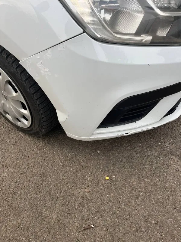 Рено логан 2019 года выпуска 1 владелец машина в отличном техническом состоянии. мотор(кап ремонт) коробка(кап ремонт), ходовая - новая работает, без лишних звуков и проблем. (на все есть чеки ) комплектация: заводская, электро пакет, подрулевые переключатели, кондиционер (работает), гур. абс. салон в отличном состоянии, пластик живой без дефектов. было одно дтп (не значительное, без нарушений геометрии кузова и тд. серьезного ничего нету, если хотите купите любую авто теку там все написано и расписано ) цена 520к (быстрым хороший торг) машина находится в г. докучаевск +79493119278 николай +79498704580 владислав - фотография - 4