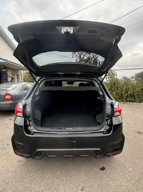 ❗продам❗ mitsubishi outlander sport asx 🔸год: 2020 🔸пробег: 60.000 🔸двигатель: 2.0 бензин 🔸трансмиссия: cvt 🔸привод: передний 🔸комплектация: подогрев сидений, подогрев зеркал, датчик света и дождя, климат контроль, мульти руль, сенсорный экран, led оптика и много разных приятных опций 🔸автомобиль состояние нового, ухожен, обслужен, в салоне не когда не курили, документы в полном порядке. 💰цена-2.050.000 (торг реальному покупателю при виде денег) обращаться по номеру: +79493259355 👤 📞 звоните: +7(949)3259355 - фотография - 6