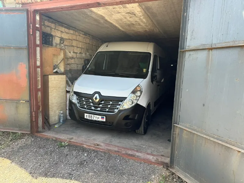 Продам renault мастер пассажир 8+1 (в категория) 2018 г идеальное состояние. капот и фары затянуты б... - фотография
