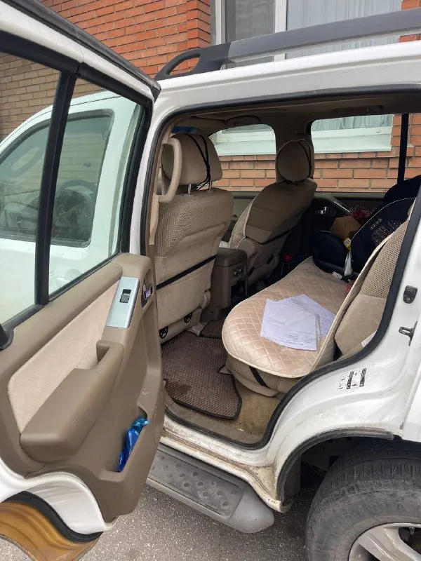 Продам авто nissan pathfinder r51, 2006г. двигатель после капиталки, работает ровно, на газу и на бензине. новый аккумулятор с повышенным пусковым током. диски 17, резина всесезонная, остаток около 60-70%, передняя ходовка новая (ctr). стойки в сборе заказывал из сша (стойки фирмы monroe). стоит газ (вписан в техпаспорт днр, проблем с оформление не будет), баллон на 63л. салон в хорошем состоянии, 7 мест, 2й и 3й ряд складываются в ровный пол. учёт dpr, будете первым владельцем в рф. интересующие вопросы задавайте в сообщениях или звоните, на авто езжу каждый день. продажа в связи с покупкой другого авто побольше. быстрым очень хороший торг. цена: 1 100 000р. +79493670625 - дмитрий 📞 звоните: +7(949)3670625 - фотография - 7