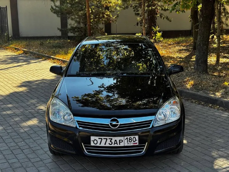 В продаже надёжный автомобиль opel astra h рестайлинг 2009 года выпуска автомобиль на надёжном моторе ecotec 1.6 бензин. работает отлично, не троит и не дымит. коробка механика, без каких либо нюансов, передачи не выбивает. ходовая часть обслужена. дополнительно установлена андроид магнитола. в автомобиле абсолютно всё работает исправно. вложений никаких не требует. по документам полный порядок, любой вид переоформления. осмотр донецк цена 520.000 ₽, возможен торг у автомобиля! ☎️ +7 (949) 628-72-17 📞 звоните: +7(949)6287217 - фотография - 3