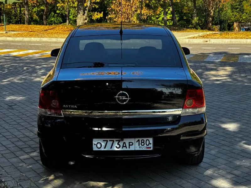 В продаже надёжный автомобиль opel astra h рестайлинг 2009 года выпуска автомобиль на надёжном моторе ecotec 1.6 бензин. работает отлично, не троит и не дымит. коробка механика, без каких либо нюансов, передачи не выбивает. ходовая часть обслужена. дополнительно установлена андроид магнитола. в автомобиле абсолютно всё работает исправно. вложений никаких не требует. по документам полный порядок, любой вид переоформления. осмотр донецк цена 520.000 ₽, возможен торг у автомобиля! ☎️ +7 (949) 628-72-17 📞 звоните: +7(949)6287217 - фотография - 4