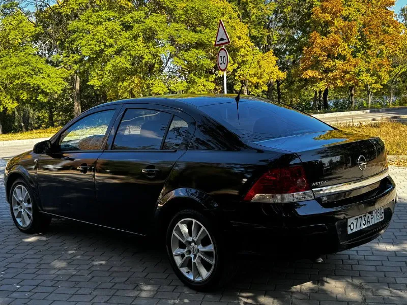 В продаже надёжный автомобиль opel astra h рестайлинг 2009 года выпуска автомобиль на надёжном моторе ecotec 1.6 бензин. работает отлично, не троит и не дымит. коробка механика, без каких либо нюансов, передачи не выбивает. ходовая часть обслужена. дополнительно установлена андроид магнитола. в автомобиле абсолютно всё работает исправно. вложений никаких не требует. по документам полный порядок, любой вид переоформления. осмотр донецк цена 520.000 ₽, возможен торг у автомобиля! ☎️ +7 (949) 628-72-17 📞 звоните: +7(949)6287217 - фотография - 6