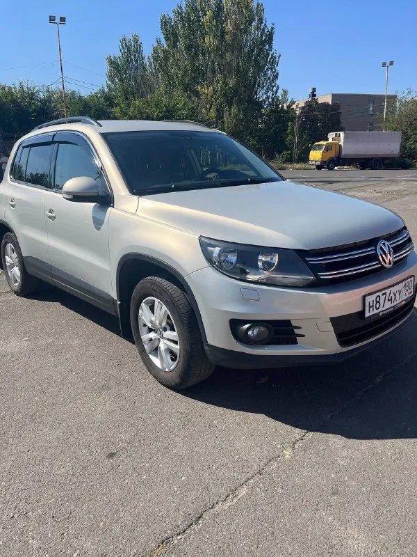 Цена 🔥🔥🔥 1 150 000 volkswagen тигуан / volkswagen tiguan 1 рест 2014 в родном окрасе
1.4Т, новая турбина
Коробка автоматическая
Ходовая в идеальном состоянии, комплект зимней резины в подарок 🎁
Установлена магнитола, камера заднего вида, задняя часть в шумоизоляции, подогрев сидений, мультируль и. Т. Д.
Осмотр г. Донецк
Цена 1.150.000р
Владелец +79495340516
+79493594330
📲 Tg: инна
📞 Звоните: +7(949)5340516 - фотография - 1