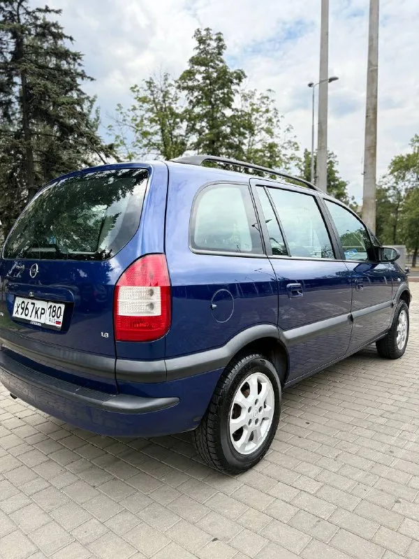 Opel зафира а 2004г автомобиль в отличном состоянии двс 1.8 в отличном состоянии. установлено итальянское евро 4 автомобиль пригнан из германии в 2020г заводской окрас гнили нет. все стекла, включая лобовое заводские. пробег 205 тыс км кондиционер работает. новая резина документы чистые, любое переоформление. цена 595 тыс. руб. торг остальные вопросы по +79496167066 📲 tg: @djdjv12 📞 звоните: +7(949)6167066 - фотография - 4