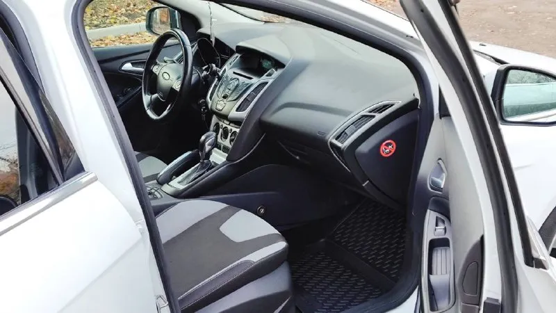 Продаю ford focus 3 рестайлинг /2012/2.0. автомат🚘 пробег215.000✅ в хорошем состояние!✅ по кузову бе... - фотография