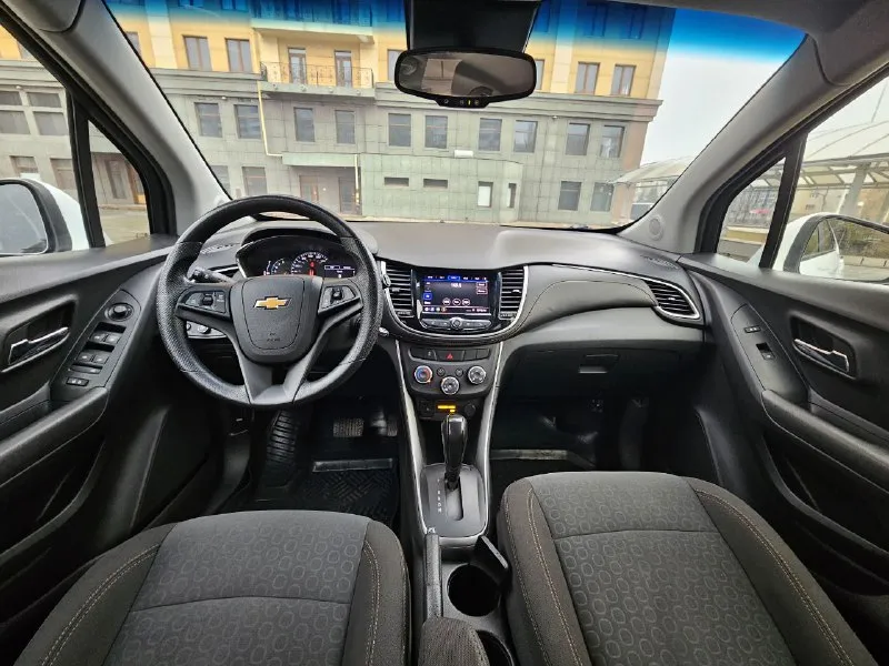 Chevrolet trax 2019г 1,4 акпп 85т км авто в отличном состоянии. без дтп, полностью в родном окрасе. 1,490млн руб 9495213411 - фотография - 9
