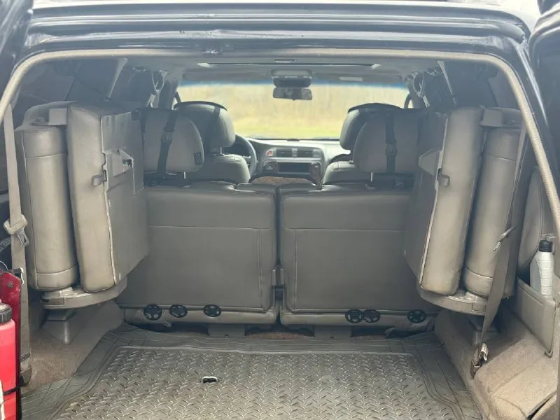 Продам легендарный nissan patrol в кузове y61. рамный, семи местный внедорожник в боевом состоянии. один владелец, оригинальный птс. сохранилась документация с автосалона, есть сервисная книжка с отметками обслуживания. двигатель 3.0-литровый дизель, контрактный, пробег 185,400 км. , вышел в 470 тыс руб, есть квитанции и чеки, пришёл с японии, узаконен. чугунная грузовая мкпп (неубиваемая) тнвд заменён, ещё на гарантии, аккумулятор новый. для тяжёлого бездорожья предусмотрены - блок. заднего дифференциала, понижающая передача, отключение заднего стабилизатора. передний мост с колесными муфтами (хабы) вечные передние/задние неразрезные мосты. кузов целый, рама без изъянов, номер читаем. остекление заводское. стоит доп. радиатор на печку, климат, круиз, люк, эл. привод и обогрев сидений, подогрев зеркал с зоной дворников и прочие. два комплекта резины и литых дисков. цена : 1,1 млн рублей. обмена и рассрочки нет. территориально находится в г макеевка (центр) контакты : +7(949)-453-12-33 (есть «telegram») видеообзор машины скину при необходимости. - фотография - 10