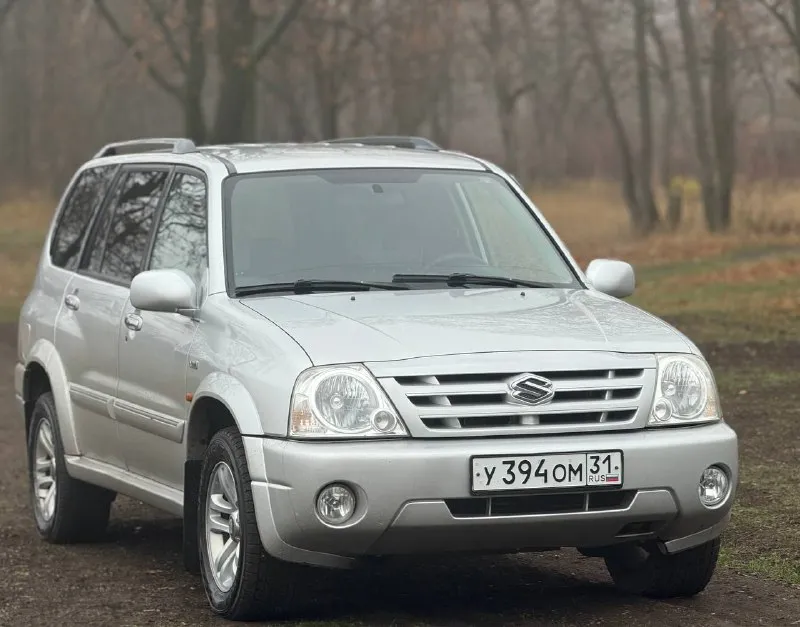 Продам suzuki grand vitara xl-7 (семи местный) рамный внедорожник с подключаемым полным приводом и пониженной передачей (part-time) оригинальный птс, один пожилой собственник. пробег - 270,000 км. год выпуска - 2006 (рест) двигатель 2.7-литровый v6, обслужен, работает ровно, ошибок нет, замена цепи производилась весной, попутно новая помпа, термостат, свечи. автомат «aisin» 5-ст, пинков и пробуксовок нет. масла и фильтра свежие. вложений не требует. кузов в заводском окрасе. без дтп. рама целая, номер читается отлично. стоит климат и круиз, обогревы зеркал, сидений, две штатные печки, доводчики окон, складывание зеркал и прочие. зимняя резина и новая летняя идёт в комплекте. цена : 700,000 рублей. обмена и рассрочки нет. территориально находится в г макеевка (центр) контакты : +7(949)-453-12-33 (есть «telegram») видеообзор машины скину при необходимости. - фотография - 4