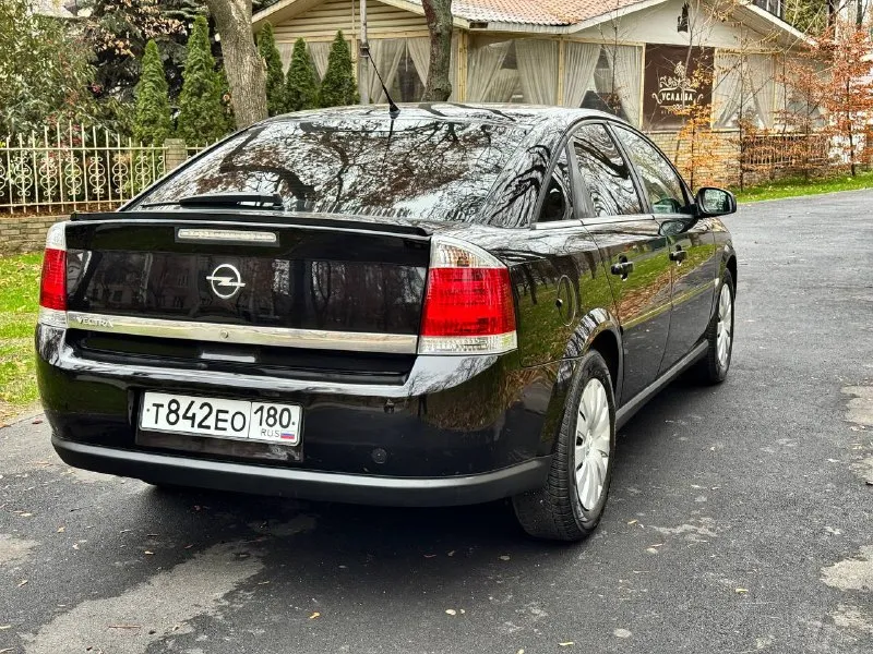 Opel vectra c 2007 года выпуска 1.8 бензин 175.000 км пробег механика 1 владелиц, в 2018 году пригнали из германии авто не бито все стекла заводские включая лобовое состояние огонь цена:650.000 руб. торг у капота все интересующиеся вопросы по тел отвечу либо при встречи +79493829905 📲 tg: aut⭕️time dnr 📞 звоните: +7(949)3829905 - фотография - 4