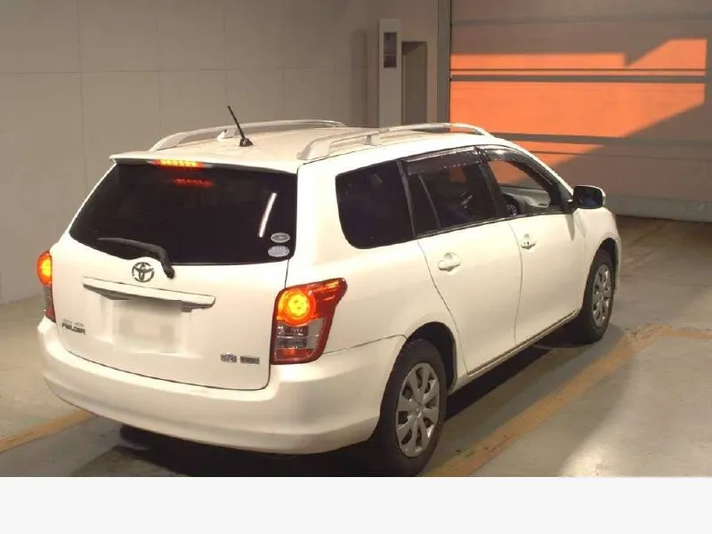 Продам toyota corolla fielder с люком !!! 2010 год аукционная оценка 4 балла пробег 98 000 км объем 1.8 литров машина идет с японии во владивосток (так же можем отправить по всей россии ) первым собственником по документам будете вы. получите полный пакет документов до 1 декабря !!! цена машины под ключ 1 100 000 рублей. - фотография - 2