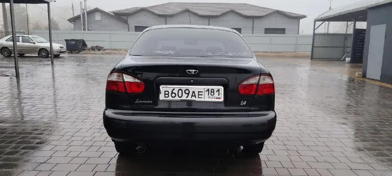 Продам дэу ланос 2008 г. в в идеальном состоянии с родным пробегом 152 тыс. км! авто в родном окрасе, без единого рыжика, дно идеал, двигатель работает отлично, ходовая без нареканий, салон отличный. установлена 2 ух стороняя сигнализация, хорошая аудио система, новая зимняя резина. у автомобиля один хозяин за все время. документы в порядке и готовы к переоформлению. авто находится в г мариуполь цена 320 000 тыс. руб +79495524307 - фотография - 5