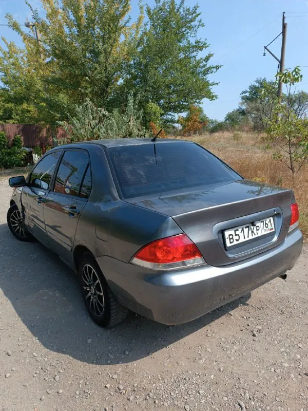 Mitsubishi lancer 9 1.6 автомат подымливает по кузову есть нюансы примята водительская дверь. коробка работает отлично. сигнализация, авто запуск, стеклоподъёмники, подогрев сидений, камера заднего вида, планшет. штрафов, арестов нету. цена 230т. ₽ без торга. от собственника +79497302617 📞 звоните: +7(949)7302617 - фотография - 2