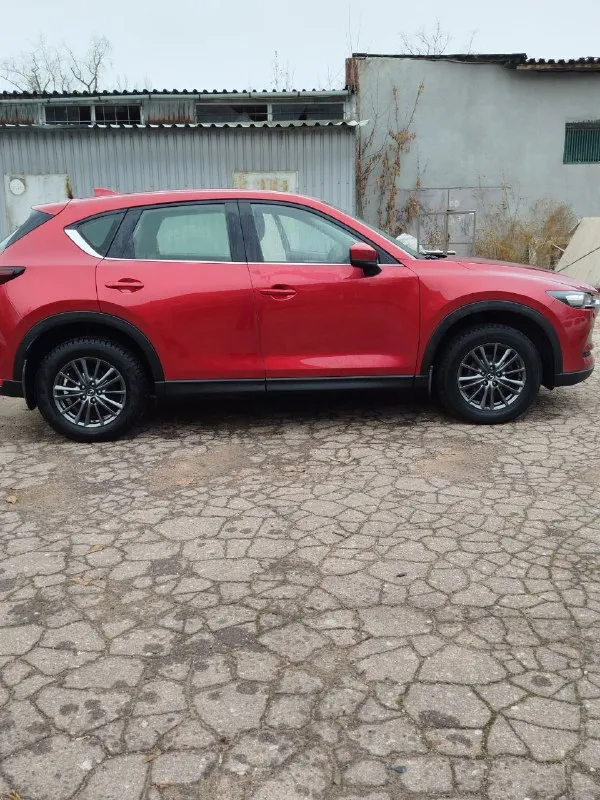Mazda cx-5, 2020 г. , трансмиссия ат, двигатель 2.0, пробег 34636 км, один владелец. комплектация active дополнительно: парктроники заднего хода, сигнализация с автозапуском starline. полная информация в спецификации(фото). цена 2,4 млн. телефон: 89882560552 ( telegram, whatsapp). - фотография - 6