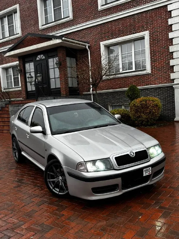 🔥в продаже skoda octavia tour rs 🔥 1.8 турбо, работает отлично, не троит не дымит. едет очень бодро.... - фотография