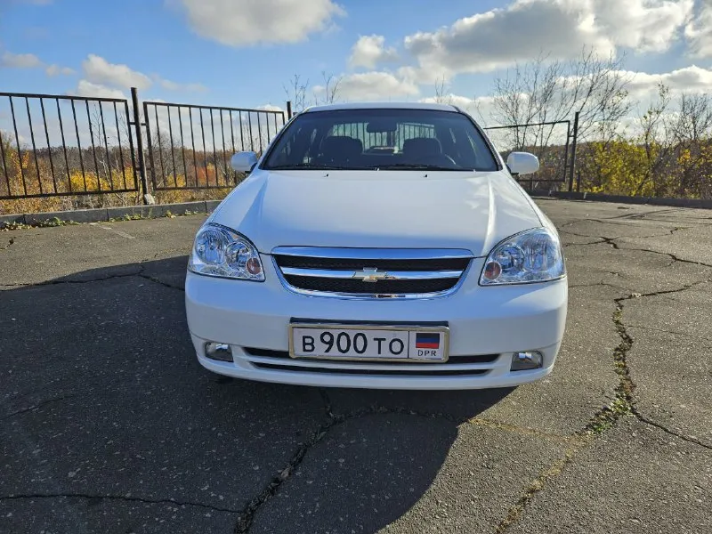 Chevrolet lacetti, 1.6, 2012гв, 14036км (родной пробег) один хозяин зимой не выезжала обслужена в октябре установлено (ввиду сложностей с бензином) 2 комплекта новых колес корейская сборка (не заз) дтп не было состояние нового авто! видеообзор по запросу цена: 1 350 000р тел. : +79499110102 📲 tg: сергей сергеевич 📞 +7(949)9110102 📲 tg: @da83robot 📞 звоните: +7(949)9110102 - фотография - 2