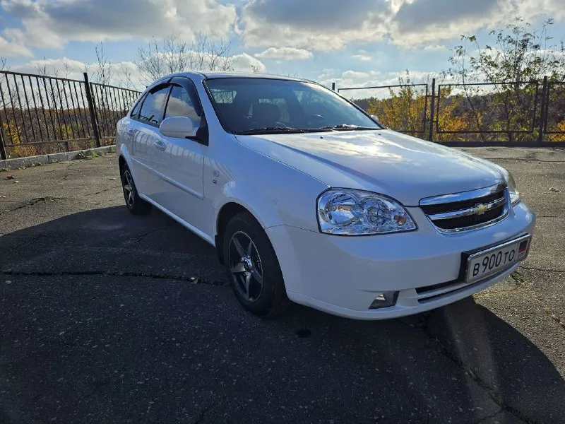 Chevrolet lacetti, 1.6, 2012гв, 14036км (родной пробег) один хозяин зимой не выезжала обслужена в октябре установлено (ввиду сложностей с бензином) 2 комплекта новых колес корейская сборка (не заз) дтп не было состояние нового авто! видеообзор по запросу цена: 1 350 000р тел. : +79499110102 📲 tg: сергей сергеевич 📞 +7(949)9110102 📲 tg: @da83robot 📞 звоните: +7(949)9110102 - фотография - 3