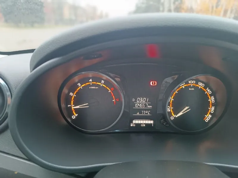 🚗 продается лада гранта лифтбек 219110 💰 цена: 730000 рублей 🏙 город: ясиноватая (донецк) 📅 год: 2019 🛣 пробег: 105000 🔧 объем: 1.6 ⛽️ топливо: бензин 🕹 кпп: механика 📞 телефон: +79493316042 📝 продаю лада гранта лифтбек 2019 года. 105000 родного пробега. автомобиль в хорошем состоянии. без дтп. по технике в идеальном состоянии. ходовая не гремит, не стучит. мотор надежный, масло не кушает, труба не дымит. электрика вся исправна. передние электростеклоподъемники, электроусилитель руля, кондиционер. салон чистый, ухоженный. юридически чиста. переоформление в мрео без проблем. - фотография - 5