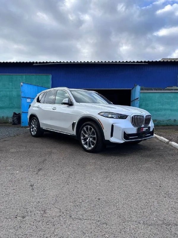 ⭐продам ⭐ bmw ⭐x-5 x-drive 40i 📌 2023 📌 3.0 📌 автоматическая 📌 бензин 📌 полный привод 📌 45 тыс км 💰... - фотография