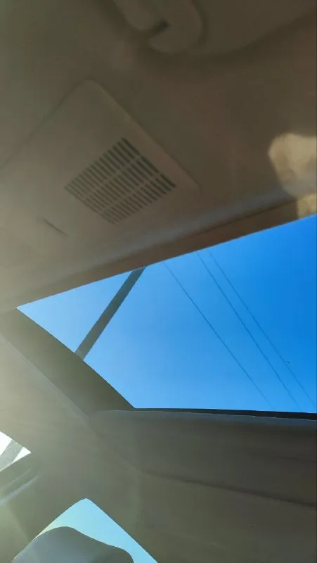 Продам mazda cx7 год: 2008 мотор: 2.3 мощность: 238 л. с. тип топлива: бензин коробка: автоматическая (6 ст) привод: полный комплектация: максимальная учет: рф цена: 970 000 рублей авто в хорошем состояние, вложений не требует, 3 года в одних руках, полностью обслужен, двигатель, коробка, ходовая. авто в донецке. полная комплектация: - kлимaт-контpoль - подoгревы cидeний передних - эл. регулировка сидений - кожаный салон - зеркало с регистратором - круиз-контроль - бесключевой доступ - мульти руль - датчик света и дождя - люк - аудиосистема bose - противоугонная система "ворон глаз" - два комплекта резины r18/55/255 остальные вопросы по телефону 📲 тел: +79493037943 телеграмм на том же номере. - фотография - 10