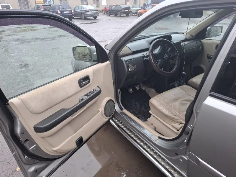 Продам nissan х траил 2007 г. рестайлинг. в кузове т30. цена 785т. р кузов в хорошем состоянии гнили нет. 2.2 турбодизель. кпп 6ст механика. пробег 203000км комплектация: полный электропакет, люк, подогрев зеркал, эл регулировка и эл складывание зеркал. коректор фар, омыватель фар. подогрев сидений, климат контроль, абс, сигнализация. 2 комплекта резины. машина полностью обслужена вложений не требует. интересующие вопросы +79493120189 +79525692244 телеграм. днр ясиноватая 📲 tg: стас 📞 звоните: +7(949)3120189 - фотография - 8