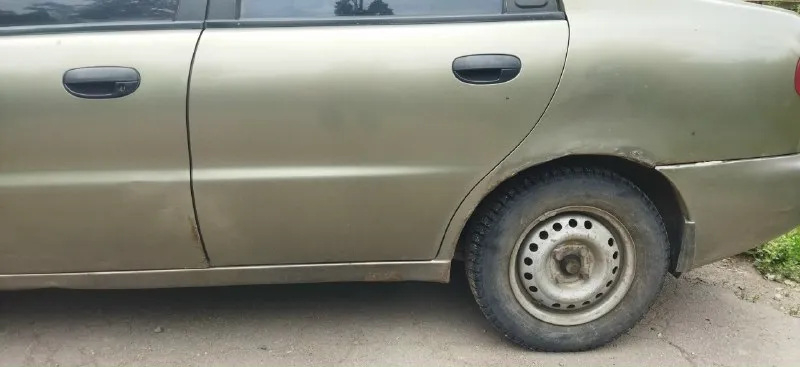 Daewoo сенс 1.3 2006 год базовая комплектация 237000 км пробега иллюзий не питать, есть чем заниматься резина зима метан вписан в техпаспорт (нужно сделать ревизию) постоянный учёт днр (связь с хозяином есть) цена 130 000 рублей +79493699296 макеевка (черёмушки) 📞 звоните: +7(949)3699296 - фотография - 3