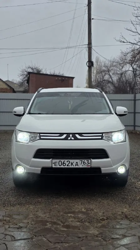 ✅продам mitsubishi outlander в идеальном состоянии ✅цена 1.320.000 рублей, торг у капота адекватным... - фотография