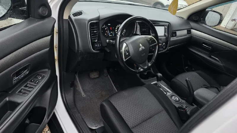 ✅продам mitsubishi outlander в идеальном состоянии ✅цена 1.320.000 рублей, торг у капота адекватным людям ✅год 2012 ✅родной пробег 200 тыс. км ✅двигатель 2.0 бензин ✅автоматическая коробка передач ✅полный привод ✅богатая комплектация: двух-зонный климат контроль, круиз контроль, мультируль, обогрев передних сидений, 4эсп, эл. рег. зеркал, бортовой компьютер, подключаемый полный привод, штатная мультимедия с камерой заднего вида ✅кузов в отличном состоиянии, в заводском окрасе ✅технически автомобиль в прекрасном состоянии любые проверки за вас счет ✅юридически чист, оформление в мрэо ✅осмотр в городе красный луч +79595673237 (whatsapp telegram) возможен обмен с вашей доплатой 📞 звоните: +7(959)5673237 - фотография - 10