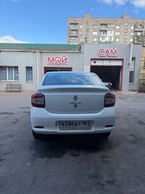 Добрый день. продам. renault логан renault logan ✅ 2021г. , последний рестайлинг. ✅ бензин 1,6 ✅ я владелец по птс. ✅ салон в отличном состоянии. ✅ автомобиль очень экономичный и динамичный, как в городе, так и на трассе. ✅ трасса 5,3 л/100км, город 6,7 л/100км ✅ кондиционер. ✅ подогрев сидений ✅ мультимедиа с блютус. ✅ управления на руле. ✅ автомобиль по технике, кузову, документам без проблем. алчевск. 🔥 680000₽ +79591087589 телеграмм. вотсап. по вопросам писать 👤 📞 звоните: +7(959)1087589 - фотография - 5