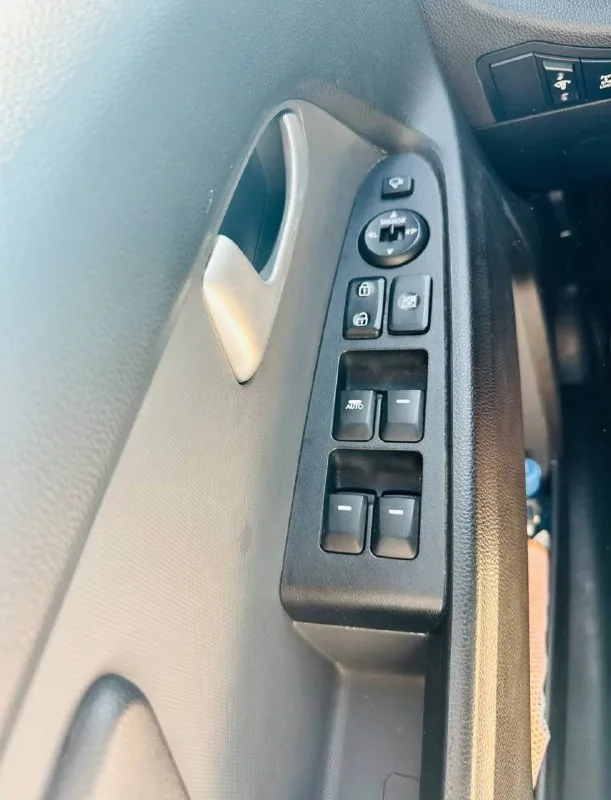 Продам свое авто kia sportage 2013 года, 180 000 км. ат 2.0, полный привод, комплектация максимальная- premium. обслуживается у официального дилера. авто в достойном состоянии. птс оригинал(4 хозяйка) два комплекта резины на дисках, лето r18, зима r17. цена 1600000 рос. руб. возможен небольшой торг. +79892397094 ( мессенджер) территориально нахожусь в новороссийске. бываю в макеевке. телефон для связи +79493089706. 📲 tg: @irina_rudakova91 📞 звоните: +7(949)3089706 - фотография - 8