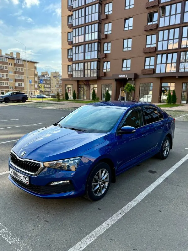 🚙 skoda rapid 💰цена: 1 800 000р. 🏢город: мариуполь 📅год выпуска: 2021 🧾пробег: 87 450 км. ⚙️двигател... - фотография