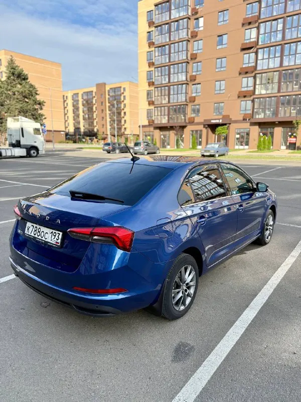 🚙 skoda rapid 💰цена: 1 800 000р. 🏢город: мариуполь 📅год выпуска: 2021 🧾пробег: 87 450 км. ⚙️двигатель: 1.6 110 л. с. ⛽топливо: бензин ⚙️кпп: автомат 📞 телефон: +7-949-727-41-51 +7-949-551-91-52 +7-989-263-55-56 💾 - фотография - 4