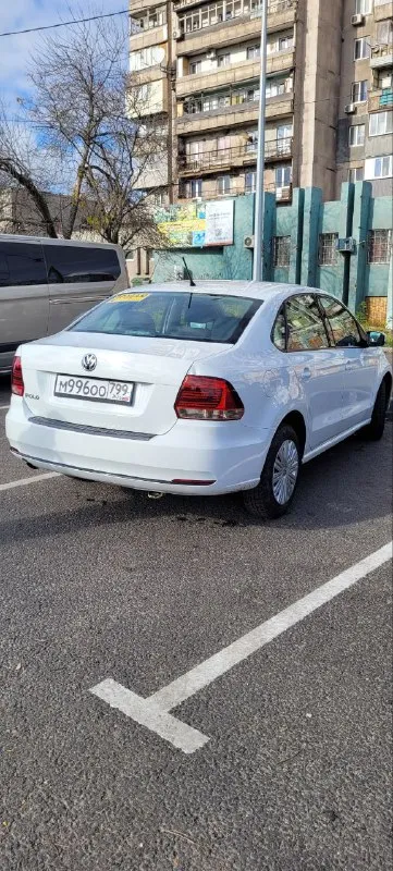 Продам volkswagen polo 2016г механическая кпп, 1.6, 160 000 пробега. мультимедиа, подогрев лобового стекла, сидений, зеркал, климат контроль. один хозяин с салона. вся в родной краске. цена 1050000тыс. тел. +79497081584 📲 tg: ilja 📞 звоните: +7(949)7081584 - фотография - 3