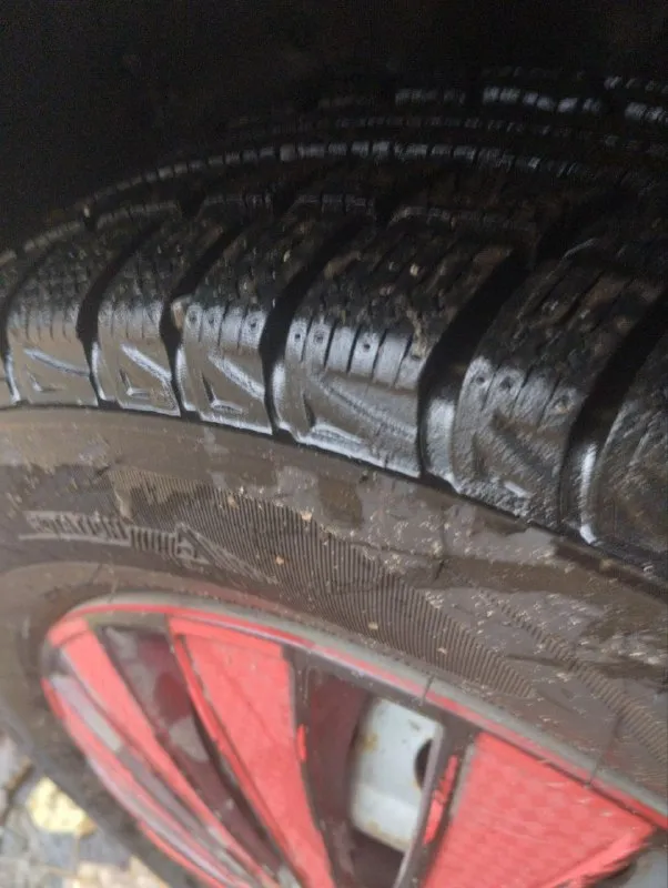 Продам заз ланос 1.4 2007г днр учёт на мне связь с хозяином имеется!коробка ланос пробег 460000т стоит газ евро 2. проблема, троит двигатель, есть нюансы по кузову, не критичны. цена 100000₽+ торг. новая зимняя резина. донецк, тел +79493247179 📲 tg: андрей 📞 звоните: +7(949)3247179 - фотография - 7