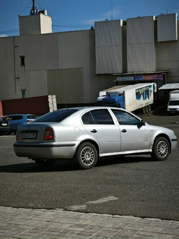 📢продам или обмен с вашей доплатой!!!! 💰цена 420т. торг 💥2001г. в. учёт рф( переоформление в мрэо) 💥авто в хорошем состоянии, технически на полном ходу, кузов живой оцинкованный без гнили! 💥двс 1.6 работает отлично, евро-4, кпп 5-ст без нареканий. резина отличная, музыка сигнализация 💥авто каждый день на ходу, осмотр г. донецк ☎️+79494077875 📞 звоните: +7(949)4077875 - фотография - 3