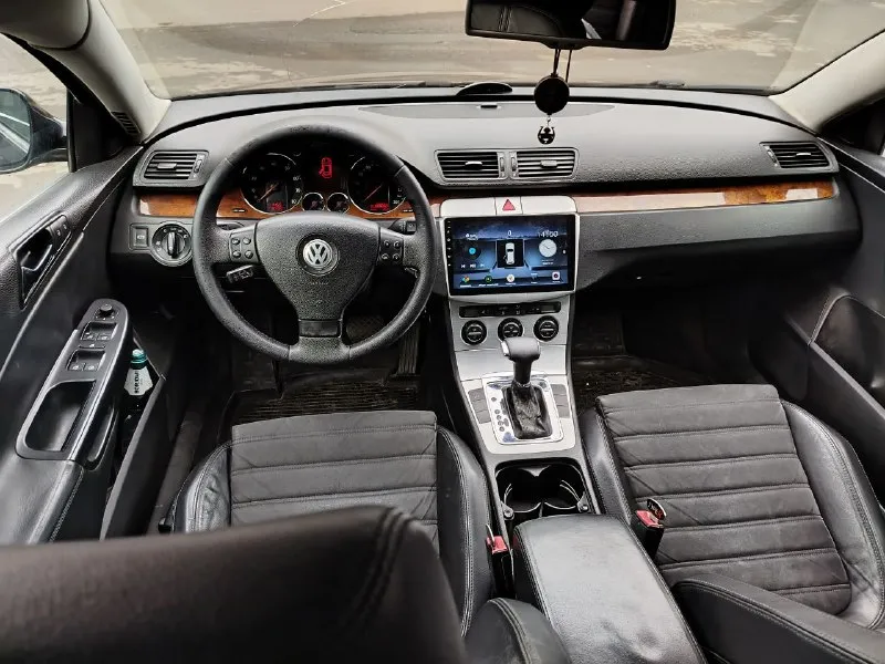 🚗 продам автомобиль wv фольксваген пассат!!! ▶️ год выпуска: 2008г. в. ▶️ объём двигателя: 1.8 акпп!!!! ℹ️ описание: ✅ автомобиль хорошем состоянии. ✅ двигатель, кпп на отлично, ходовая после ремонта. отрабатывает на 100 % ✅ хороший пацанский черный цвет после полировки ✅ салон чистый, ухоженный. в максимальной комплектации (нет люка ) дно, пороги, как новые!!! предоставляю видео обзор автомобиля по требованию! 🏛 юридически автомобиль чист, никаких штрафов и запретов! 💰 цена: 750.000 рублей!!! 🏢 осмотр: г. амвросиевка. по договору могу приехать к вам. ☎ телефон для связи: +79493391770 +79493843262 звоните, пишите!!!телефон работает всегда. ..!!!! на номере телеграмм, вацап - фотография - 8