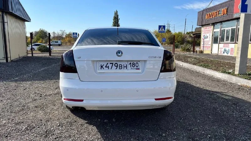 Skoda octavia a 5 2012 года выпуска без единого подкраса, без дтп! 1,8 tsi ( без масложора) коробка автомат (aisin). установлено дополнительное охлаждение ! пробег 146 тысяч км оригинал !!! птс оригинал ( 3 хозяина ) 2 ключа, 2 комплекта колёс на дисках! 2 ключа ! датчик света, дождя, круиз, мультируль, музыка bolero! установлена дорогая сигнализация с gsm модулем, автозапуск! замена масла каждые 5 тыс км лью только bardahl! последнее то ( полная замена масла в коробке, масло двс, все фильтра в круг, опорные подшипники, свечи, антифриз). повторюсь машина полностью обслужена и не требует никаких вложений !!! осмотр г. макеевка цена 1 млн 500 тысяч +7949-322-97-79 p. s. кому дорого, не тратьте ни свое ни мое время !!! 📞 звоните: +7(949)3229779 - фотография - 5