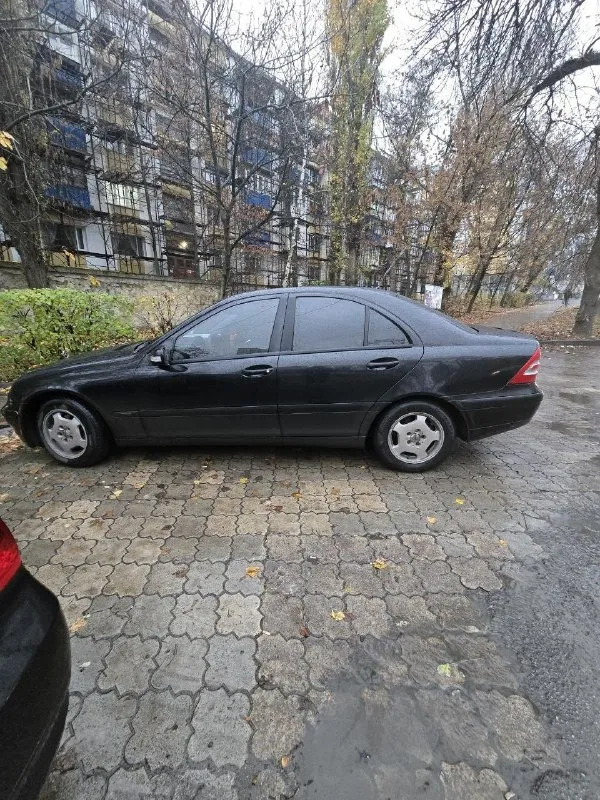Mercedes ben's 2003 года, сборка немецкая(один хозяин в россии). авто на ходу каждый день. 2.2 турбо... - фотография