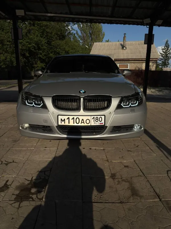 В продаже bmw 320 в кузове e90. коробка автомат, работает без пинков. двигатель контакт, документы в... - фотография