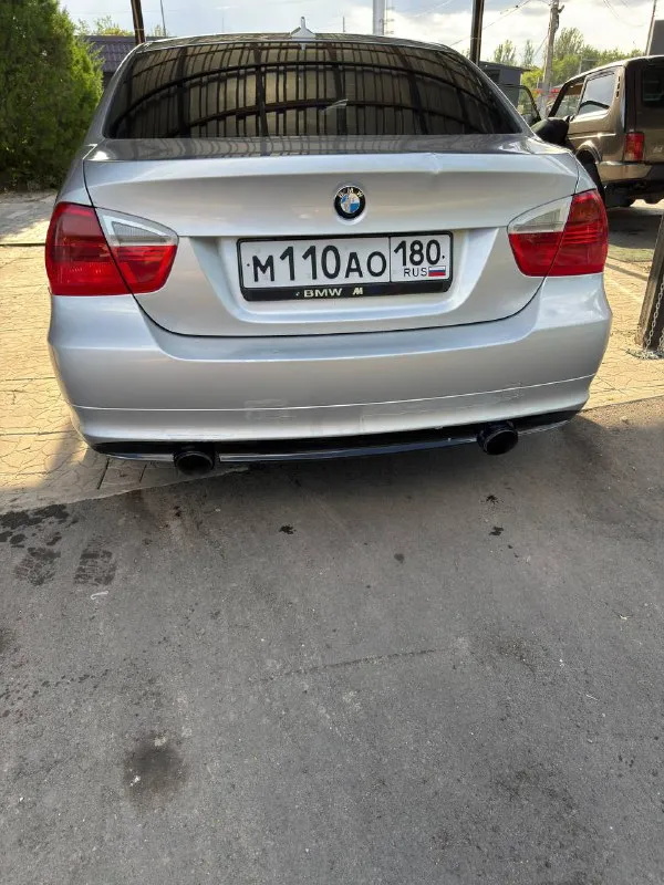 В продаже bmw 320 в кузове e90. коробка автомат, работает без пинков. двигатель контакт, документы в порядке. по кузову есть несколько притертостей. салон кожа, двухзонный климат контроль, полный электропакет. передняя оптика заменена, работает на отлично. есть моменты, куда нужно приложить руки( детали уже в наличии, в комплекте с машиной) на езду не влияет. не в кредите, не в залоге. цена-850 000. для информации звонить +7949-497-03-77(телеграмм на этом номере) 📲 tg: георгий русский 📞 звоните: +7(949)4970377 - фотография - 6