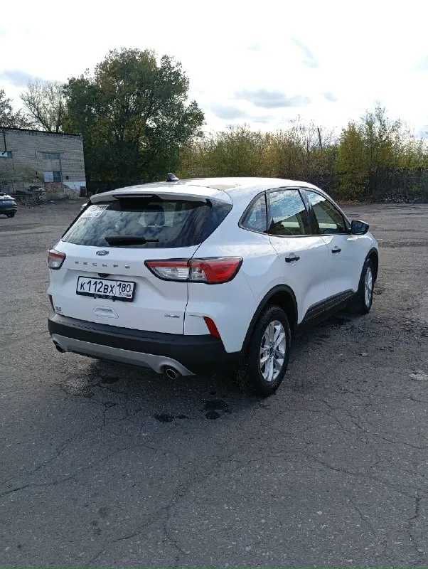 Продам ford эскейп 2019г 1.5(180л. с) автомат, полный привод пробег 140000тыс цена 1 700тыс, торг +7949-460-77-87 📞 звоните: +7(949)4607787 - фотография - 2
