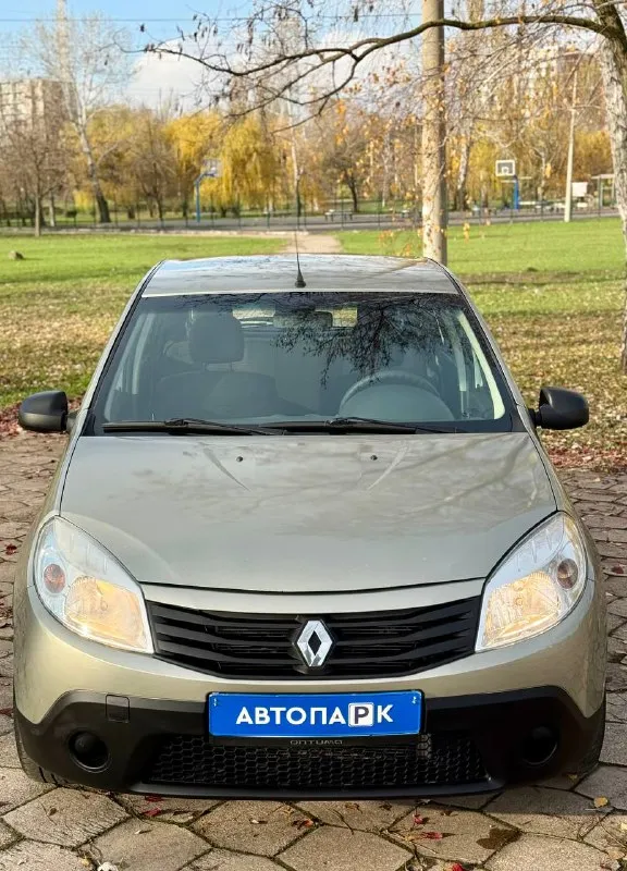 🇫🇷 renault sandero 💰цена: 580 000р 🏢город: мариуполь 📅год выпуска: 2011 🧾пробег: 167 670 км. ⚙️двигатель: 1.6 8v. ⛽топливо: бензин/газ ⚙️кпп: механика 📞 телефон: +7-949-727-41-51 +7-989-263-55-56 +7-949-551-91-52 💾 описание: о. .. ь, с вместительным кузовом. ✅ оцинкованный кузов, без коррозии и дефектов ✅ техническая часть на 5+ ⛽️ газ евро-4 ⚙️ двигатель renault k7m 1.6 8 клапанный, самый надежный в линейке, коробка переключает идеально. салон как новый. вложений не требует. ❄️ кондиционер, магнитола alpine с usb, гур, abs, кожаный руль, две подушки безопасности, сигнализация с обратной связью, центральный замок, литые диски. улица шевченко 2️⃣6️⃣9️⃣ 🏦 возможна продажа в кредит по двум документам. - фотография - 2