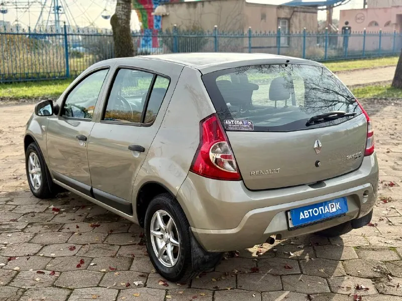 🇫🇷 renault sandero 💰цена: 580 000р 🏢город: мариуполь 📅год выпуска: 2011 🧾пробег: 167 670 км. ⚙️двигатель: 1.6 8v. ⛽топливо: бензин/газ ⚙️кпп: механика 📞 телефон: +7-949-727-41-51 +7-989-263-55-56 +7-949-551-91-52 💾 описание: о. .. ь, с вместительным кузовом. ✅ оцинкованный кузов, без коррозии и дефектов ✅ техническая часть на 5+ ⛽️ газ евро-4 ⚙️ двигатель renault k7m 1.6 8 клапанный, самый надежный в линейке, коробка переключает идеально. салон как новый. вложений не требует. ❄️ кондиционер, магнитола alpine с usb, гур, abs, кожаный руль, две подушки безопасности, сигнализация с обратной связью, центральный замок, литые диски. улица шевченко 2️⃣6️⃣9️⃣ 🏦 возможна продажа в кредит по двум документам. - фотография - 6