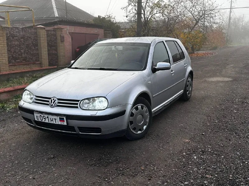 Продаю volkswagen гольф 4 2003 года. Читаем внимательно автомобиль в хорошем состоянии двигатель 1.6 16 кл бензин 105 лс. Ставится на учет на 5 лет без право продажи едим в мрео и ставлю на вас 5 лет вы не сможете продать автомобиль но вы хозяева по тех паспорту. Максимальная комплектация климат контроль 4 стеклоподъемник а гур авс датчик дождя света подогрев зеркал центральный замок подогрев сидений автомобиль весь обслужен без вложений по телефону расскажу што делал и менял осмотр мариуполь цена 350.000 рублей тел +7949-499-888-7
📲 Tg: коля
📞 Звоните: +7(949)4998887 - фотография - 1