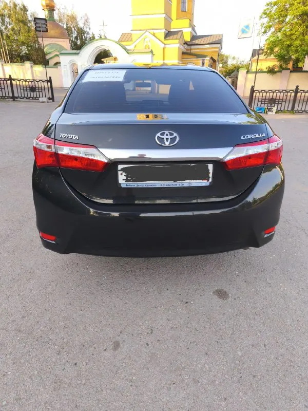 Продам авто toyota королла ( toyota corolla) двигатель объёмом 1.8 140 л. с в отличие от 1.6 едет!! простой атмосферный двигатель!! коробка работает отлично. авто в отличном состоянии, едет очень бодро тянет хорошо ( не коптит не дымит, коробка не буксует не пинает работает отлично). ходовая в полном порядке! пробег 184 тысяч км. пробег родной подтвержден!кондиционер рабочий. 4 стеклоподъёмника. регулировка зеркал подогрев зеркал. подогрев сидений. вентиляция сидений. подогрев дворников. abs, esp. 2 комплекта ключей, сигнализация! автомобиль в достойном состоянии. просторный салон, большой багажник, в обслуживании не дорогой автомобиль! цена 1 млн 400 тысяч рублей!! тел. +79591124821 тел. +79591174881 (мах) 👤 📞 звоните: +7(959)1124821 - фотография - 3