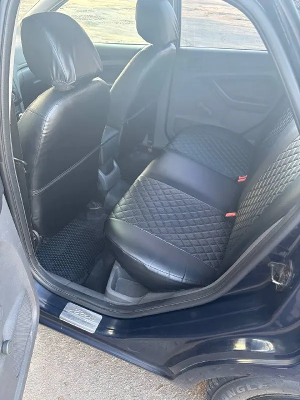 Продам ford фокус 2 2005г 1,4л пробег 203 000 собственник 400 000 хороший торг +79493836523 📲 tg: @tata_machukha 📞 звоните: +7(949)3836523 - фотография - 6