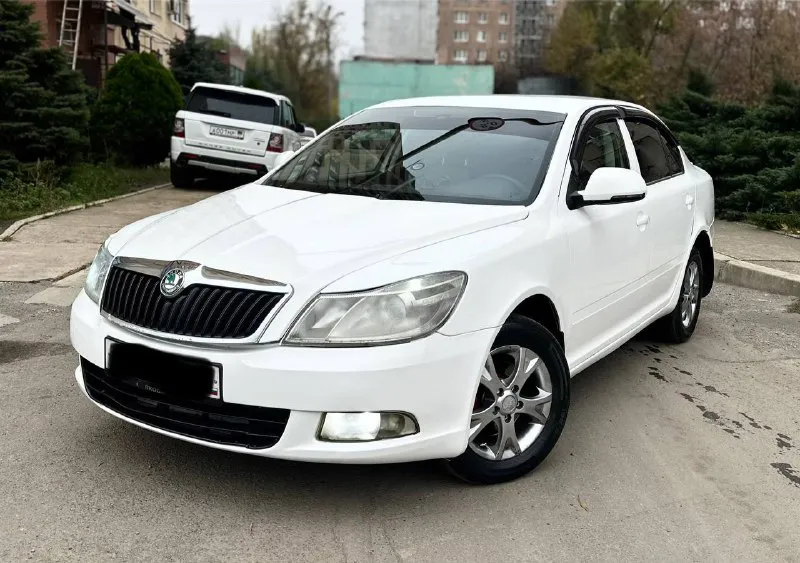 🔥🔥🔥💣🔥🔥🔥 *цена 650тыс. руб. * срочно такая низкая цена только сегодня. skoda octavia a5 рейсталинг 2012г. 1.6 mpi механика. родной пробег 250тыс. км. 2хозяина. авто в хорошем состоянии вложений не требует не каких. кузов без гнили и ржавчины выглядит красиво как на фото так и в живую. # работают отлично не дымит не троит тянет хорошо. самый лучший и надежный мотор в линейке. ходовая без посторонних звуков все в полном порядке. коробка отлично работает. масла фильтра только поменял. салон чистый. богатая комплектация. кондиционер, гур, датчики света и дождя, подогрев сидений и зеркал,4эл. стеклоподьмника, эл. зеркала, подушки безопасности, парк-троик. установлена магнитола на android системе. литые диски. лед фары в ближнем и туманках, тонеровка. в серьезных дтп не была. документы в полном порядке.2собственика, птс оригинал, любое переоформление хоть по дкп хоть через мрео. осмотр донецк +79497946634 +79895340753 телег. 📲 tg: vvv 📞 📲 tg: vvv 📞 звоните: +7(949)7946634 - фотография - 3
